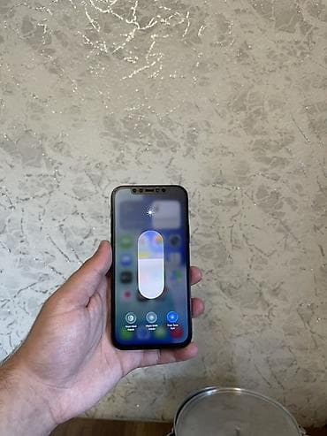 iphone c: IPhone 12, 64 GB, Qara, Face ID — 2
