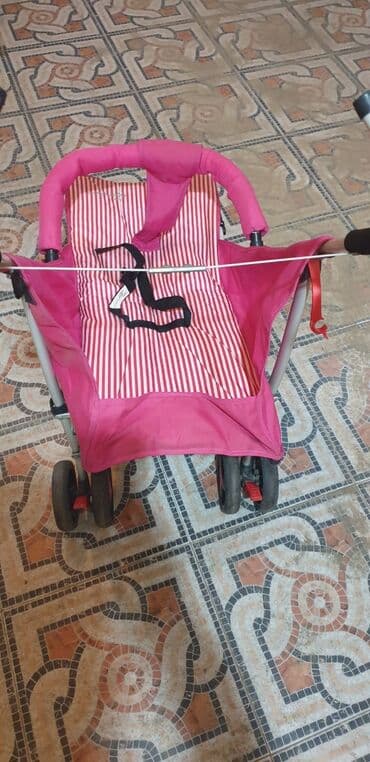 детская машинка: Классическая прогулочная коляска, Б/у, Пол: Девочка, Самовывоз — 1