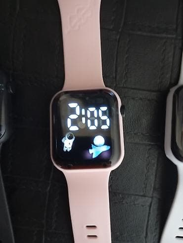 xez derililer: Uşaq üçün LED rəqəmsal əl saatı - Dizayn: Kvadrat ekran, kənarları — 3