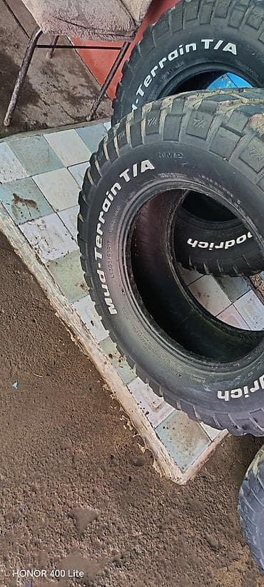 авто volkswagen: Б/у Шина BFGoodrich 305 / 65 / R 17 — 9