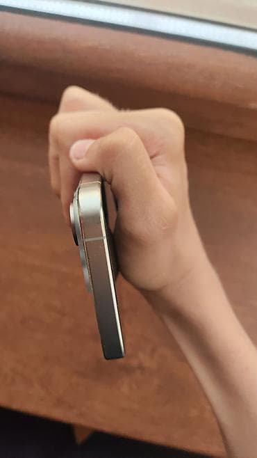 type c to usb: IPhone 15 Pro, 256 GB, Natural Titanium, Simsiz şarj — 3