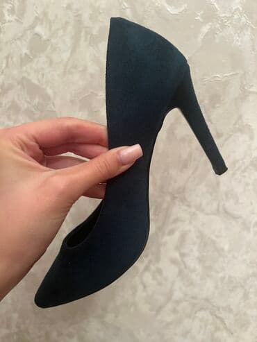 Tuflilər, Ölçü: 38, rəng - Göy, Yeni lalafo.az -da Tuflilər, Ölçü: 38, rəng - Göy, Yeni