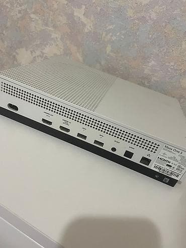 Xbox One: Xbox One S oyun konsolu Xüsusiyyətlər: - Rəng: Ağ, kompakt və səssiz — 3