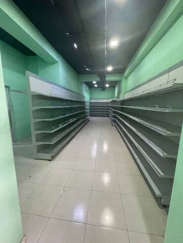 xacmaz obyekt: Yeni Günəşlidə V massivində yerləşən ümumi sahəsi 160 kv,m olan,obyekt — 1