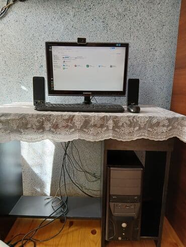 Ofis ləvazimatları: Düz masa, Polkalı, Siyirməli, Mat laminat, Zəmanətli, Kredit yoxdur — 1