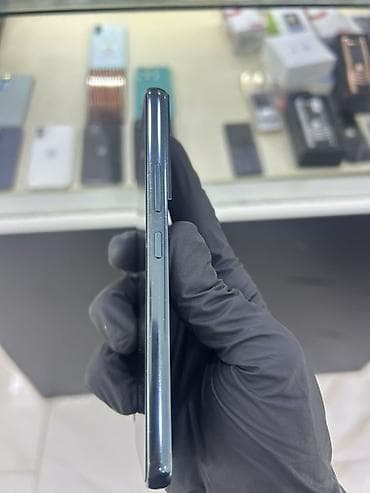 samsung 12 s: Samsung Galaxy S22, 128 GB, rəng - Yaşıl, Barmaq izi — 4