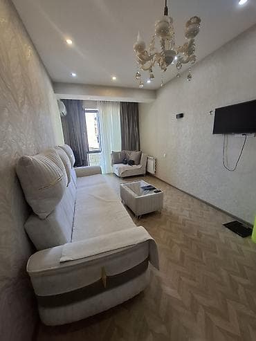 1 otaqlı mənzil – tam yaşayış üçün hazır Planlama: - Geniş işıqlı — 4