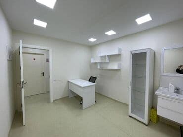 сдаю в аренду помещение: Xalqlar metrosuna yaxin yerləşənklinikanin icində otaqlar icarəyə — 8