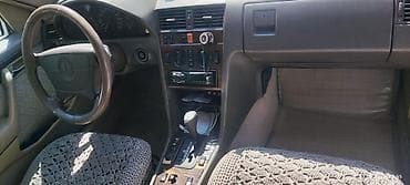audi rul: Mercedes-Benz C-Class: 1.8 l | 1994 il Sedan — 2