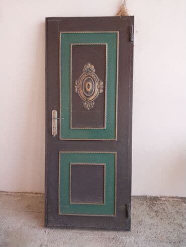 resotka qapilar: Metaldan hazırlanmış giriş qapıları - Material: qalın metal lövhə və — 2