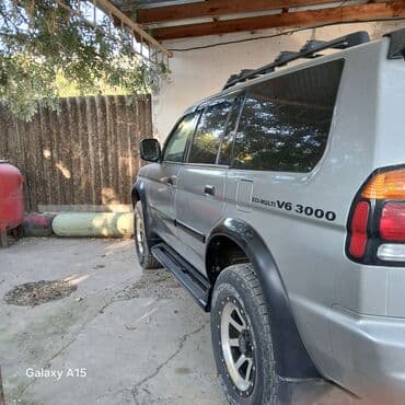 запчасти на паджеро 2: Mitsubishi Montero Sport: 3 l | 2001 il Ofrouder/SUV — 4