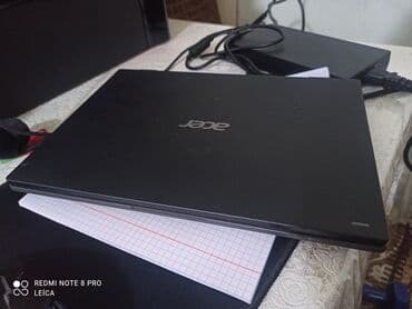 Acer TravelMate B seriyalı noutbuk - Ekran: təxminən 11.6" HD -