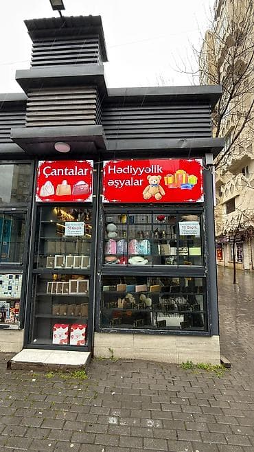 yolka oyuncaqları: Hazir biznes satılır Həzi Aslanov metrosunun tam yanında əsasən — 1