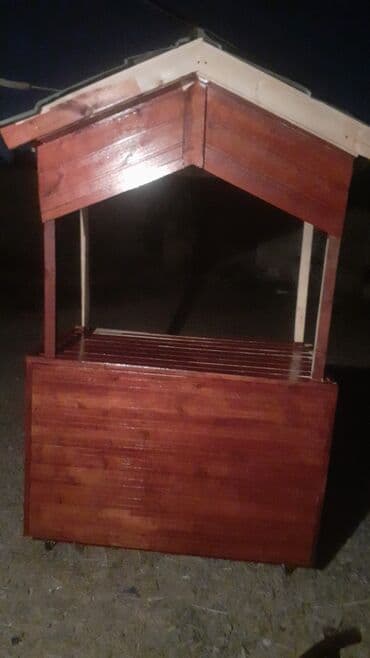 hazır evler konteyner: Taxtadan hazırlanmış ticarət köşkü. Bu köşk hər cür ticarət fəaliyyəti — 2