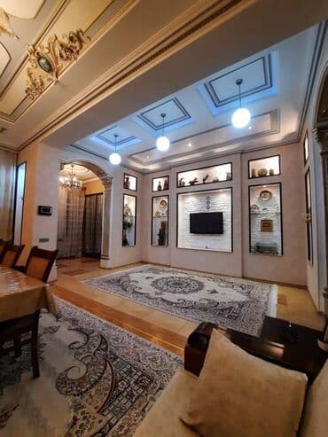 çıxarış nədir: 7 otaqlı, 300 kv. m, Orta təmir — 2