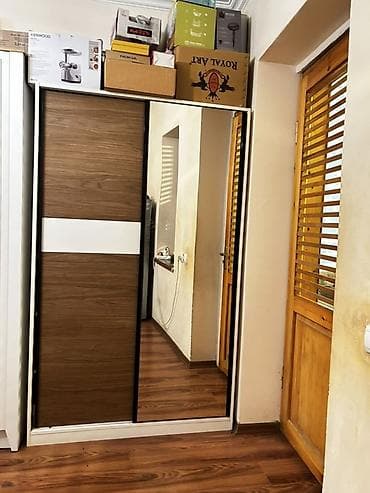 Мебель для дома: Sürgülü qapılı şkaf - Ölçü təxmini: eni 1,5–1,7 m, hündürlük 2,2–2,4 — 1