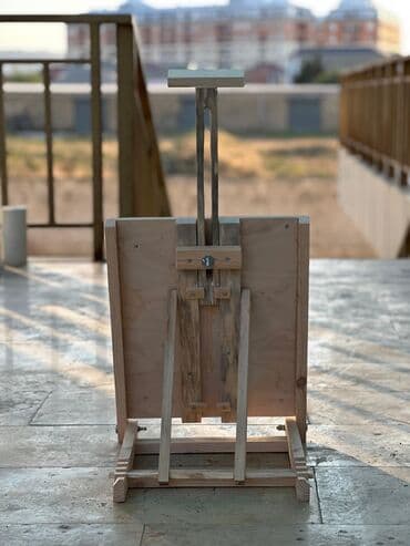 kompozit taxta qiymeti: Taxta rəsm molberti - Material: təbii ağac və kontrplak - Tənzimlənən — 1