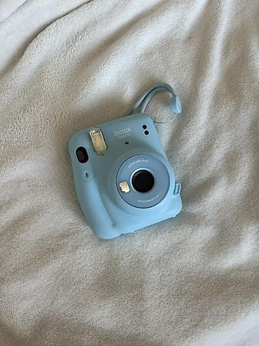 11 mini: Fujifilm Instax Mini 11 — mavi rəngdə fotoaparat - Film tipi: Instax — 2