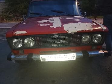 elantra bamper: VAZ (LADA) 2103 : 1.4 l | 1975 il Sedan — 1