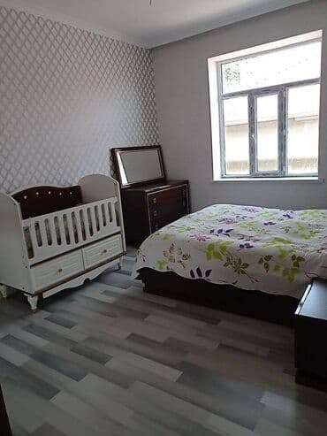 heyet evinde bulaq: Hövsan qəs. 3 otaqlı, 140 kv. m, Yeni təmirli — 6