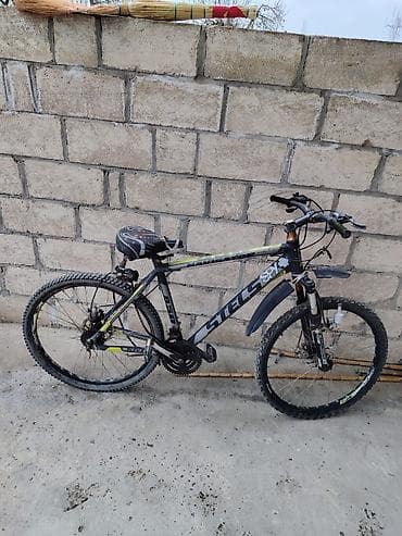 velosibetler: Original STELS Navigator 850 SR dağ velosipedi Xüsusiyyətlər: - — 1