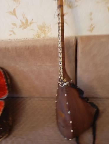 sazlar: Saz (aşıq sazı) – sərt futlyarla - Tip: Türk/Azərbaycan aşıq sazanı — 3