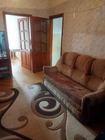 evler bineqedide: Nəsimi rayonu,4 mkr,Əcəmi metrosu yaxınlığında,5 mərtəbəli — 1