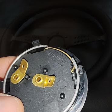 Motonəqliyyat: MOMO Grand Prix Black Edition Gövdəsi yetərincə qalın və möhkəmdir — 7