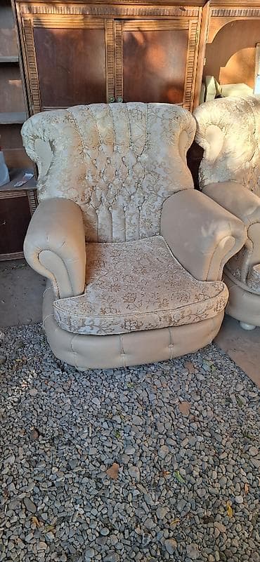 Klassik divan, Divan