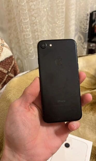 iphone 6 's: IPhone 7, 256 GB, Qara, Barmaq izi — 2