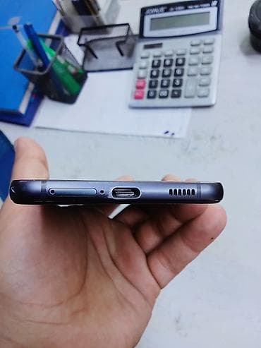 philips xenium 9@9s: Samsung Galaxy S21 FE, 128 GB, rəng - Qara, İki sim kartlı — 4