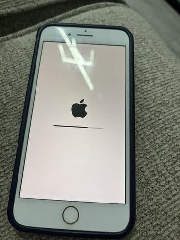 qizil tərəzi: IPhone 8 Plus, Золотой, Битый — 1