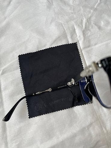 optik eynək cərcivələri: Optik eynək — 2