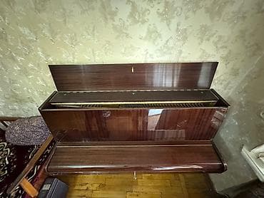 gitara akustik: Rönisch şaquli pianino - Alman istehsalı Rönisch upright pianino - — 3