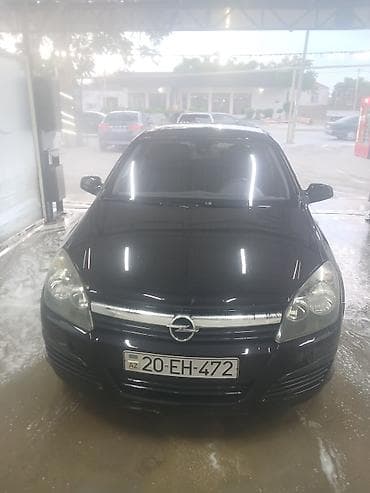 kia forte diffuser: Opel Astra H – qara rəng, hetçbek kuzov Xüsusiyyətlər: - Kuzov: 5 — 4