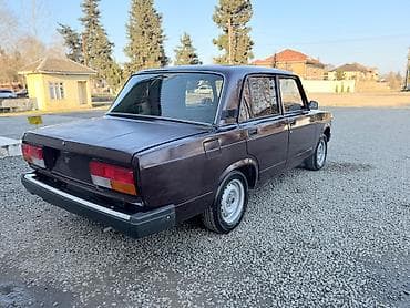 yeni teker kreditle type 1: VAZ (LADA) 2107: 1.6 l | 2004 il 54100 km Sedan — 2