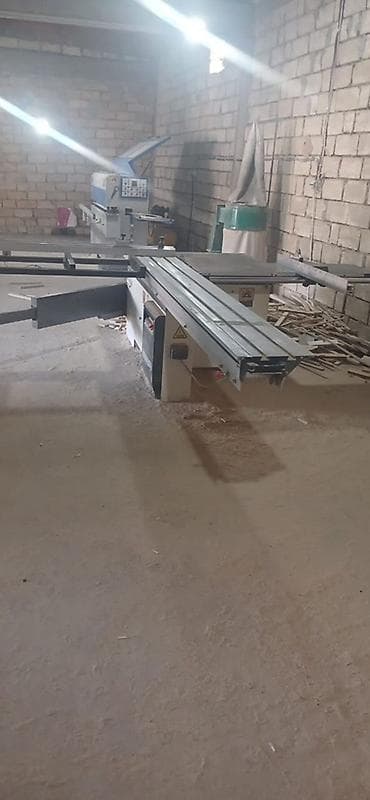 nerdivan satilir: Mebel istehsalı üçün komplekt avadanlıq satılır: - MJ6128-90 — 10