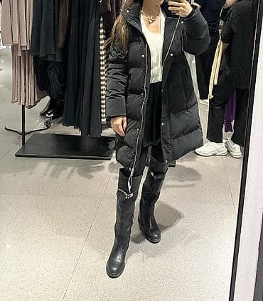 Yenidir 1dəfə geyinilib oda ölçü böyük olduğu üçün satılır təcili