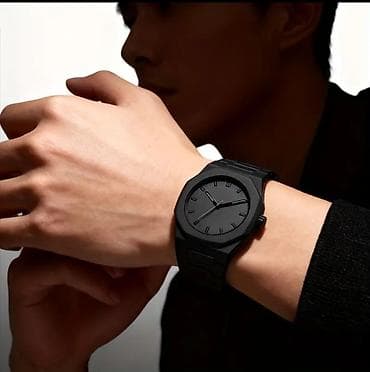 tek qaş: Minimalist dizayna malik qara rəngli qol saatı - Tam qara “stealth” — 3