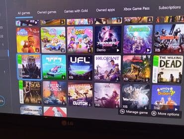 xbox series s купить баку: Ağ rəngli Xbox Series S konsolu. Az işlənibdir Konsolun ön tərəfində — 9