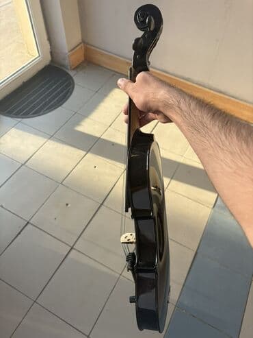 чехлы для скрипки: Qara klassik skripka dəsti - Korpus: parlaq qara laklı, f-deşikli — 4