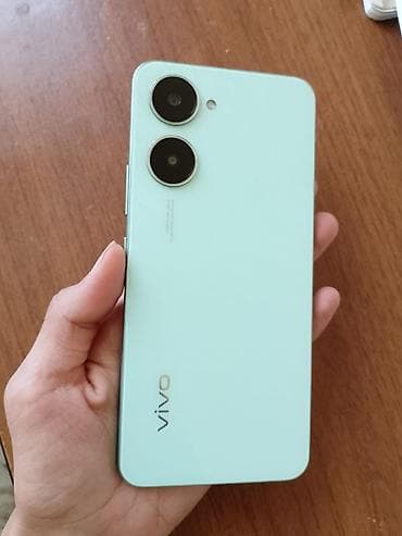 infinix hot 40 pro: Vivo Y3, rəng - Yaşıl — 2