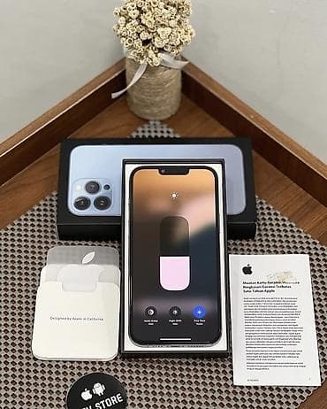 ipone 8: IPhone 13 Pro Max, 128 GB, Sierra Blue, Zəmanət, Kredit, Simsiz şarj — 2