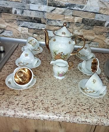 pol siyiran: Çay dəsti — 1