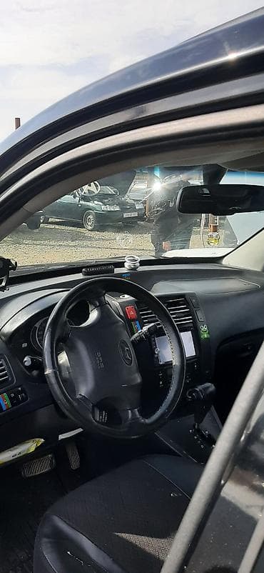 volkswagen az: Hyundai Tucson – qara rəngli, kompakt krossover/SUV. Texniki və — 10