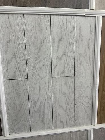 Laminat döşəmə panelləri – müxtəlif rəng və fakturalar - Taxta