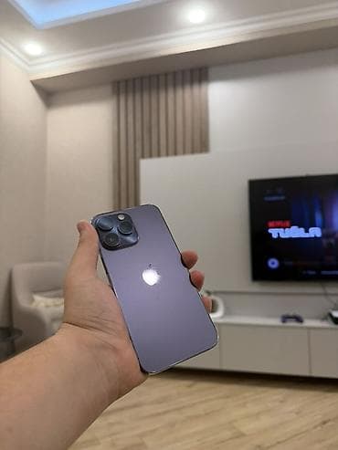 iphone 14 mini: IPhone 14 Pro, Deep Purple, Face ID — 3