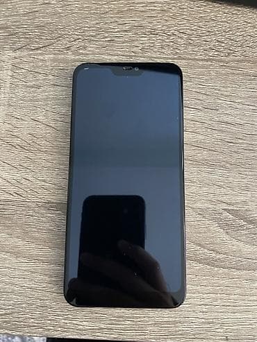 mini led: Xiaomi Mi A2 Lite, 64 GB, rəng - Qara, 
 Qırıq — 4