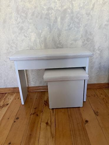 Pedikür üçün stol stul
İdeal vəziyətdə lalafo.az -da Pedikür üçün stol stul
İdeal vəziyətdə