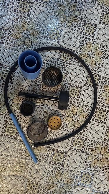 Şəxsi əşyalar: Kompakt stolüstü nərgiz (mini hookah) Xüsusiyyətlər: - Portativ — 3